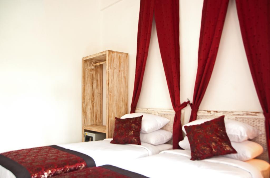 Lombok Senggigi Hotel Mangsit Room photo