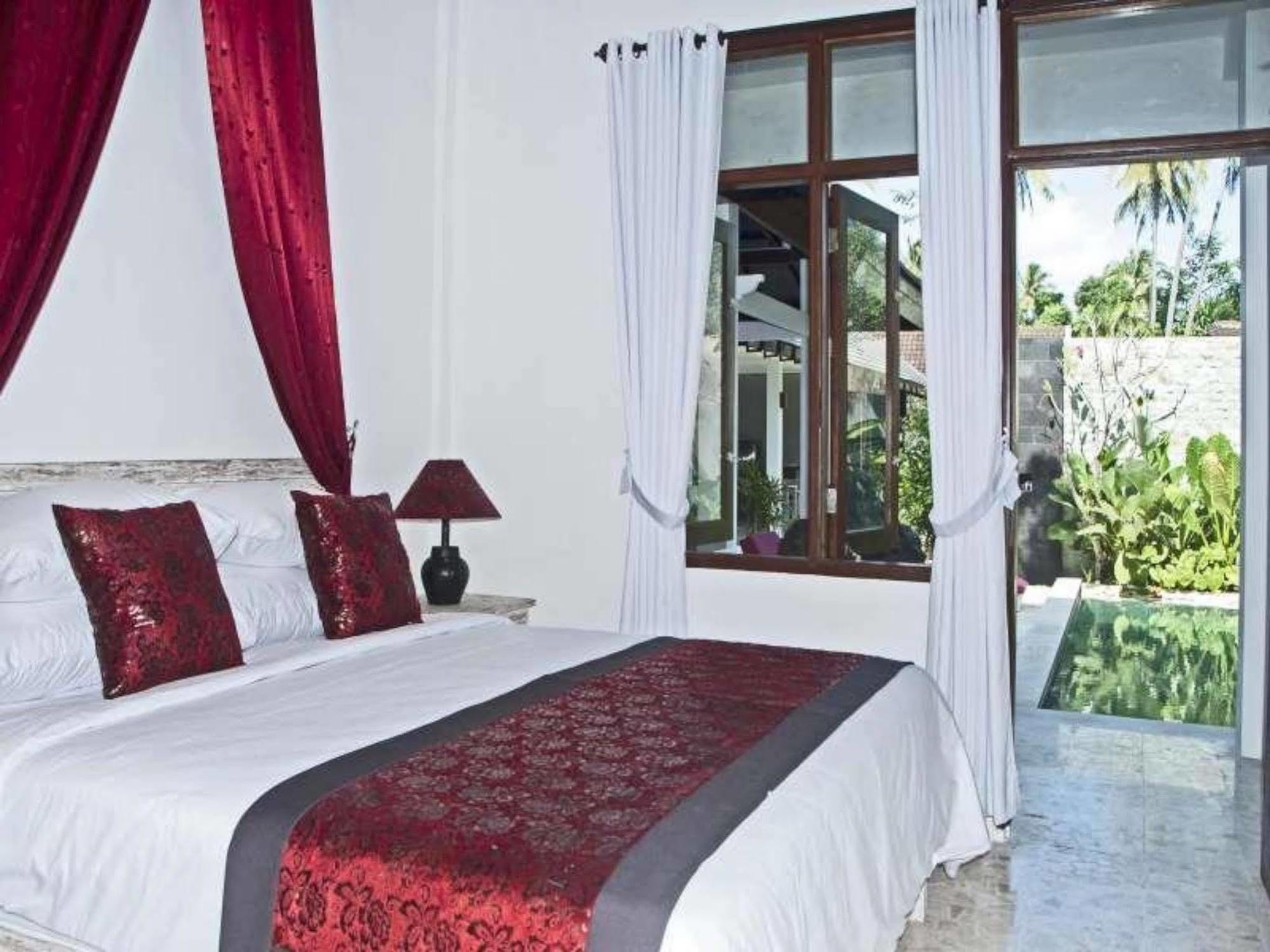 Lombok Senggigi Hotel Mangsit Exterior photo
