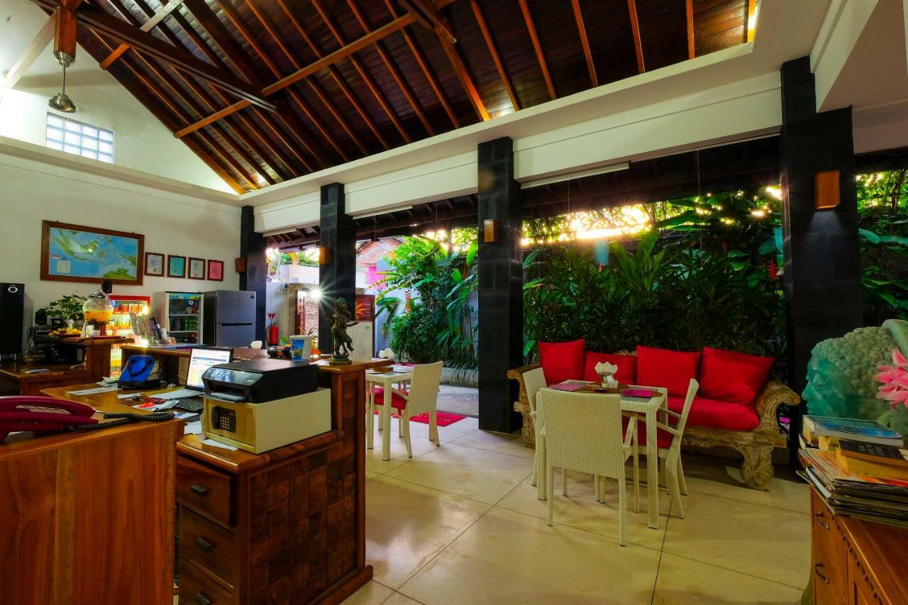 Lombok Senggigi Hotel Mangsit Exterior photo