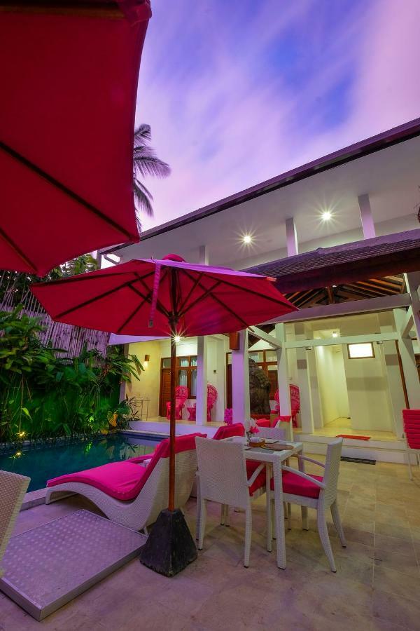 Lombok Senggigi Hotel Mangsit Exterior photo